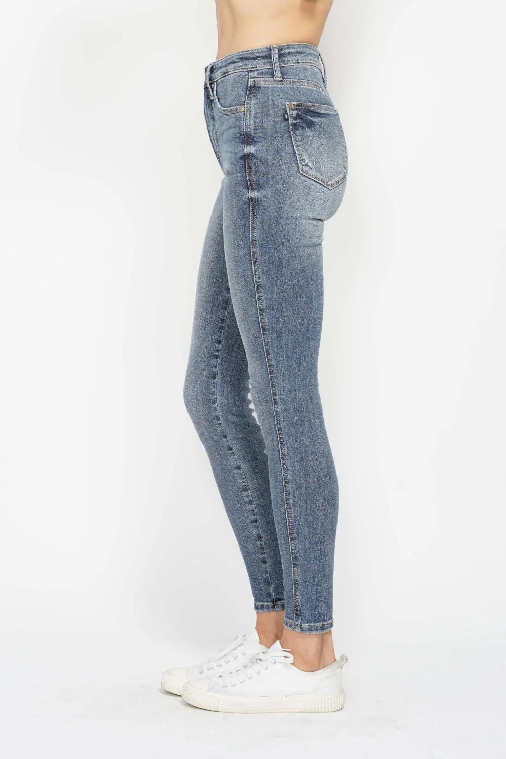 Judy Blue Full Size Tummy Control Contrast Wash Skinny Jeans - Lositime