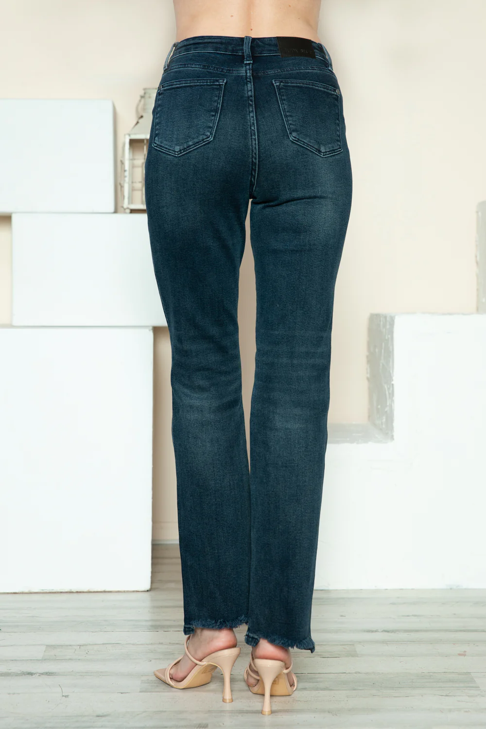 Judy Blue Full Size Button Fly Hem Destroy Straight Jeans - Lositime